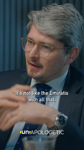 andreas krieg its not like the emiratis with all you know v0 OG1iZG5kYmFlOWZnMWQJFyLGV3vfIYCMHGj w7T.jpg