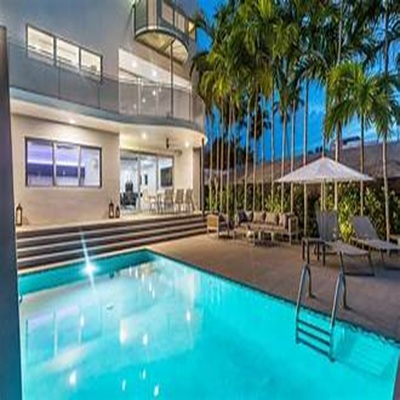 Best Miami Luxury Vacation Rentals | Holiday Rentals - The Maruca Group.jpg