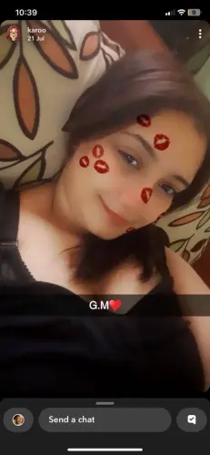 اندر ايدج تستعرض جسمها الملبن لحبيبها ع سناب شات واخر شرمطة صور سكس عربي 6