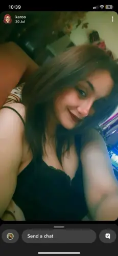 اندر ايدج تستعرض جسمها الملبن لحبيبها ع سناب شات واخر شرمطة صور سكس عربي 7