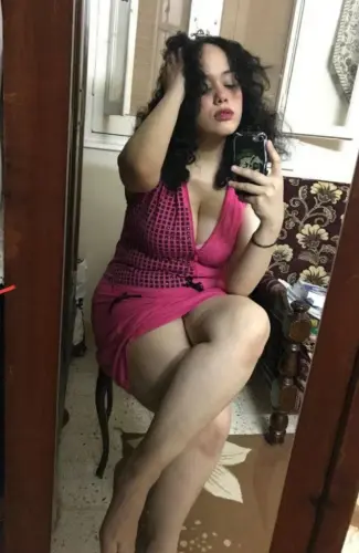 نودز مصري محجبة مربربة تلعب في كسها الهايج 7 666x1024