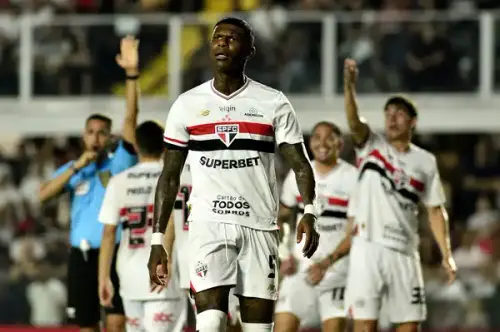 Futuro de Arboleda no São Paulo em cheque: zagueiro enfrenta impasse na reformulação de 2026