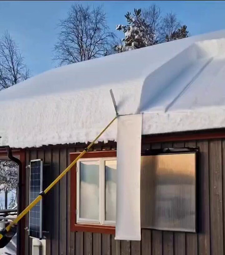 abhTe9Ri u5 gjEI.jpg