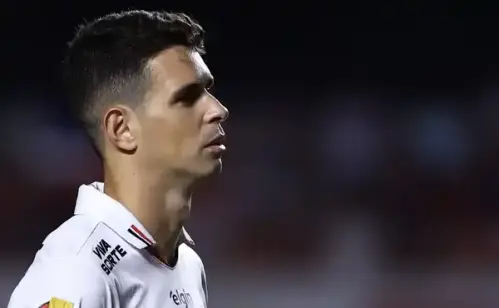 Oscar decide futuro em São Paulo e gera expectativa sobre aposentadoria ou nova fase na carreira