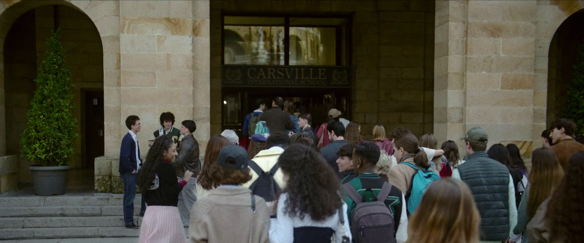 vlcsnap 2025 12 12 18h36m01s903