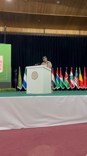 APS7yF zeub tbxj.jpg