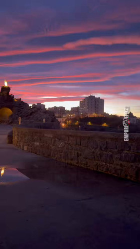 L4oMYypCHLhApRp .jpg