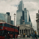 Industry.S03E01.Il.Mattino.ha.LOro.Bocca.2160p.MAX.WEB DL.CZ EN.DD+5.1.Atmos.DoVi.HDR.H.265 FLUX.mkv