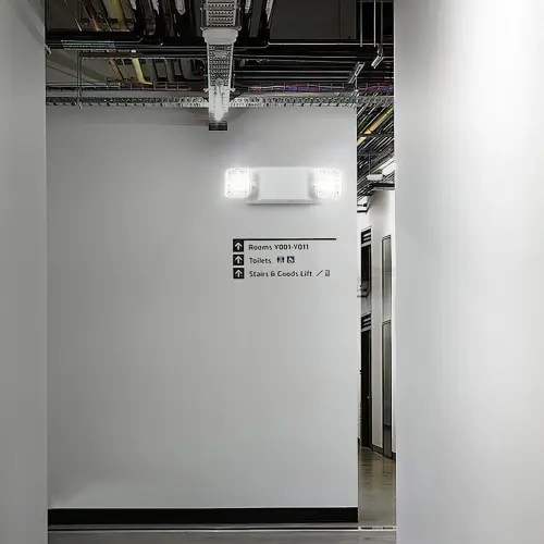 us YJZSD24J0000UQ6JJV7 original img v1 emergency lights m100 1.12.webp