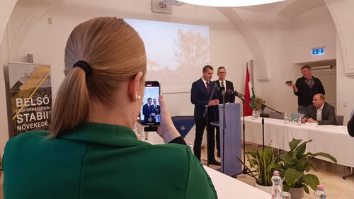 615392507 1736961884274237 1205252185803305968 n.jpg?stp=dst jpg s590x590 tt6& nc cat=106&ccb=1 7& n.jpg