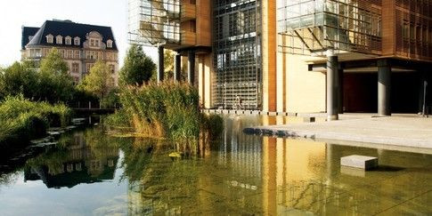 G iDutRa0AAn7gJ?format=jpg.jpg