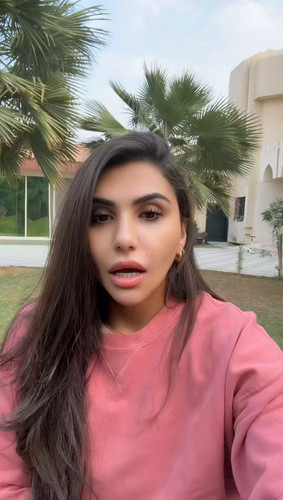 jHyI L1TuHlId Xz.jpg