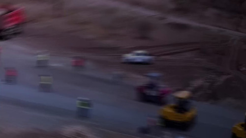 t 9UZRxJc7I23AR8.jpg