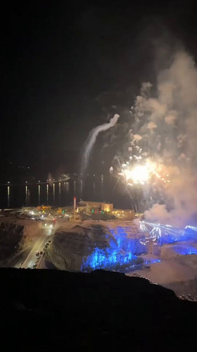 zVLNaaq2eFdRgW 0.jpg