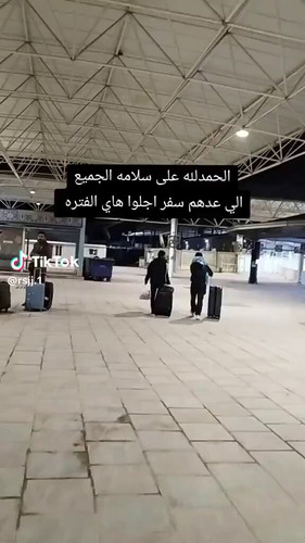 H QhIwlNvejo4Yct.jpg