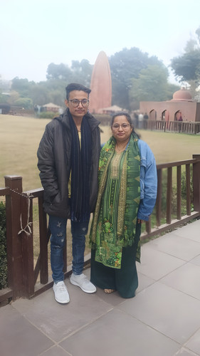 Picsart 26 01 12 15 21 18 439.jpg