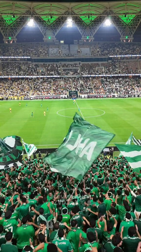 57UjvxNoxWna EVE.jpg