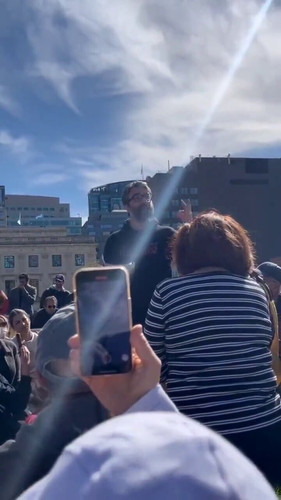 x0u spaLJsBGugrK.jpg