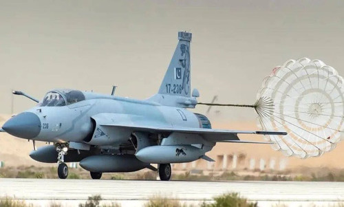 G fOQT W0AAv0i4?format=jpg.jpg