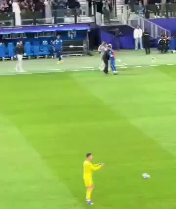 zrxkZ I8Jm3Xmf1H.jpg