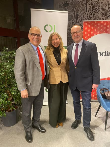 615420211 1252513466692685 7049005558956272969 n.jpg?stp=dst jpg s590x590 tt6& nc cat=110&ccb=1 7& n.jpg