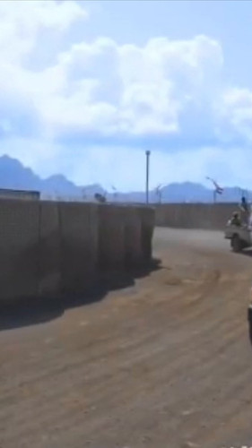 Wxu uIKfpjCUY327.jpg