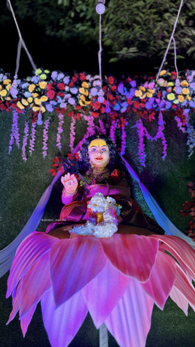 9CB8D135 1176 494F A32C CE1809A7E8A2.jpg