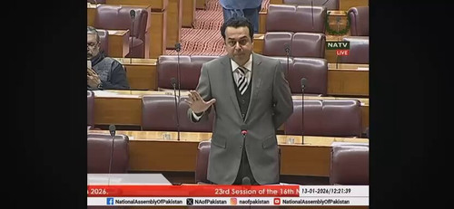 H67EK Az4fQYxLcD.jpg