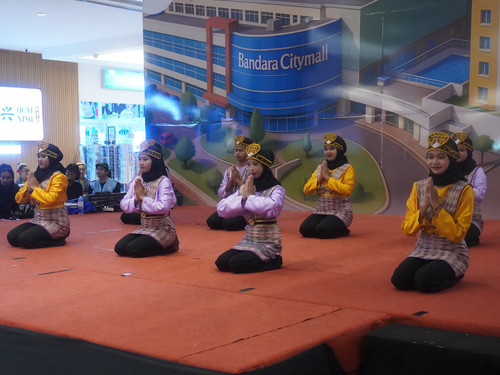 Picsart 25 10 02 10 28 42 042.jpg