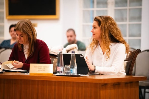 615397614 1207026488082636 7187863277026763837 n.jpg?stp=dst jpg s590x590 tt6& nc cat=104&ccb=1 7& n.jpg