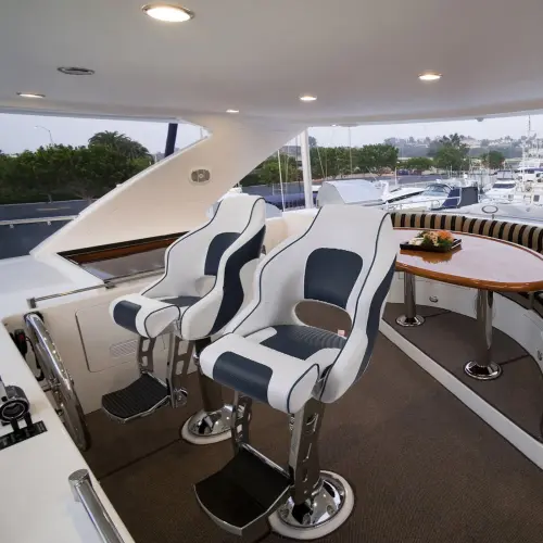 us CZZYZDFZKFZ07OY7ZV0 original img v2 boat seats m100 1.12.webp