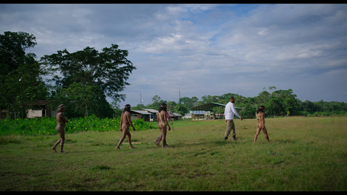 Pole.to.Pole.with.Will.Smith.S01E03.The.Amazon.Dark.Waters.2160p.DSNP.WEB DL.CZ EN.DD+5.1.DoVi.HDR.H.jpg