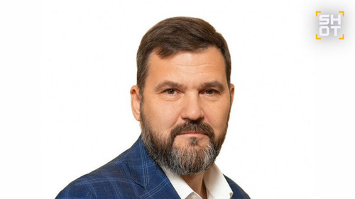 G mrvwLa4AAK1Ne?format=jpg.jpg