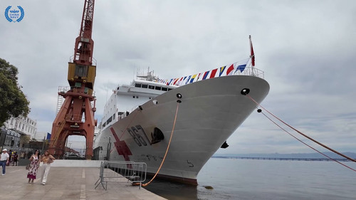 g32t6Uu6G yoEwbE.jpg