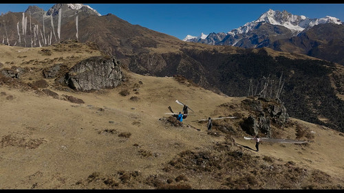 Pole.to.Pole.with.Will.Smith.S01E04.The.Himalayas.1080p.DSNP.WEB DL.CZ EN.DD+5.1.HDR.H.265 My.mkv 20