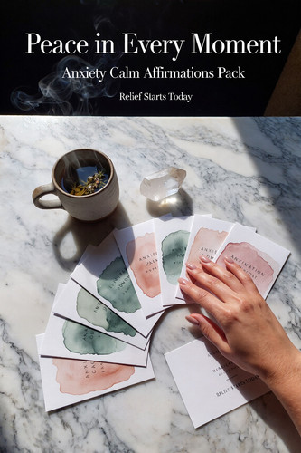 Zainab Lunje Flat lay with depth of printable affirmation cards fanned on marb 54fded0e 5869 4e92 ab.jpg