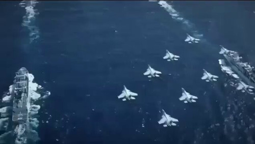 koUSdaNCqUrz 06G.jpg