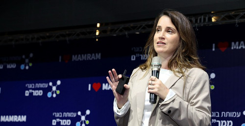 נועה פרנקו אוחנה מנהלת מובילה בתחום ה GenAI.jpg