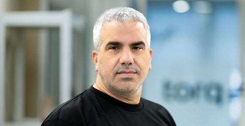 עופר סמדרי קרדיט צילום נתי לוי.jpg
