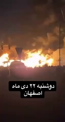 d leaz0XGUsQ2DbY.jpg