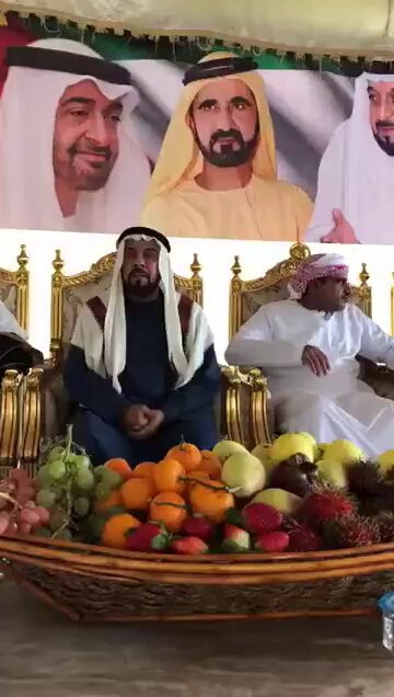 R9AnFA ake9EFQIo.jpg