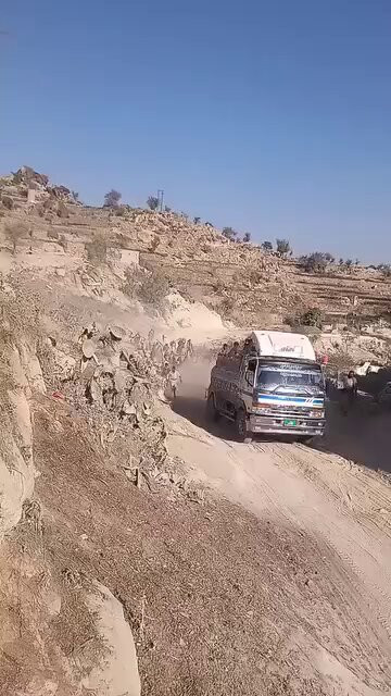 K9 bco46U1pD82YI.jpg