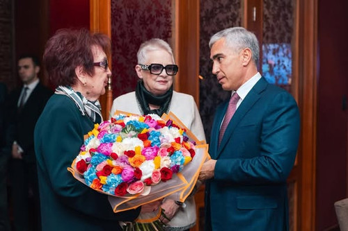 616806213 1320555083426233 8173548083349161976 n.jpg?stp=dst jpg s590x590 tt6& nc cat=106&ccb=1 7& n.jpg