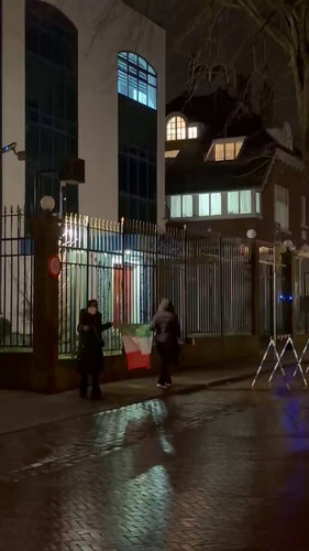 Rvi3 rk7lrZYPZeM.jpg