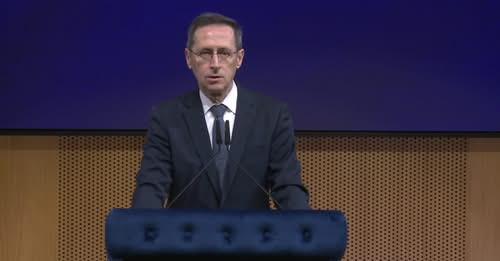 9246814970444293167?url=https%3A%2F%2Fcdn2.rtl.hu%2Fa8%2Ff8%2Fvarga mihaly koltsegvetes korrekcio re.jpg