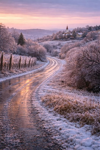 615475806 1260729109207622 8098489024425427474 n.jpg?stp=dst jpg p526x296 tt6& nc cat=111&ccb=1 7& n.jpg