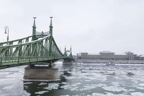 615886249 1481399347324041 4263087835442525874 n.jpg?stp=dst jpg s590x590 tt6& nc cat=110&ccb=1 7& n.jpg