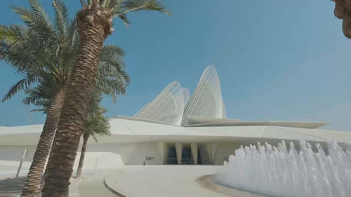 4 rXFLTbsoqqC2bS.jpg