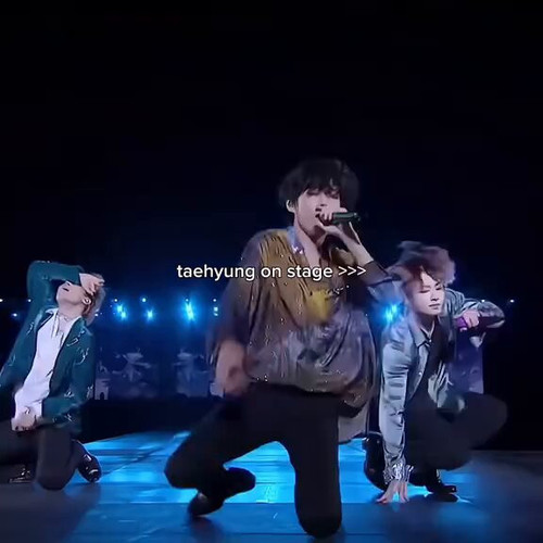 MneDhDC0AaojcrjB.jpg