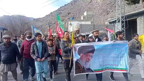 T9f 0lBGszFE1Y7P.jpg